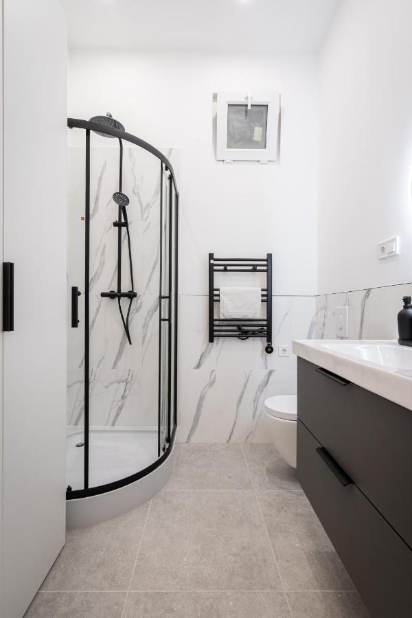 D48 - Central Boulevard Residence - Best Location By Bqa Budapest Luaran gambar